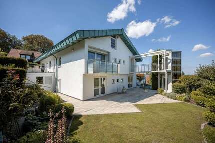 Haus zum Kaufen in Karlsruhe 2.198.000 € 333 m²