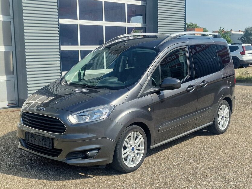 Ford Tourneo Courier Titanium NAVI Klimaautomatik 100.000 km 10.998 € Landau 76829