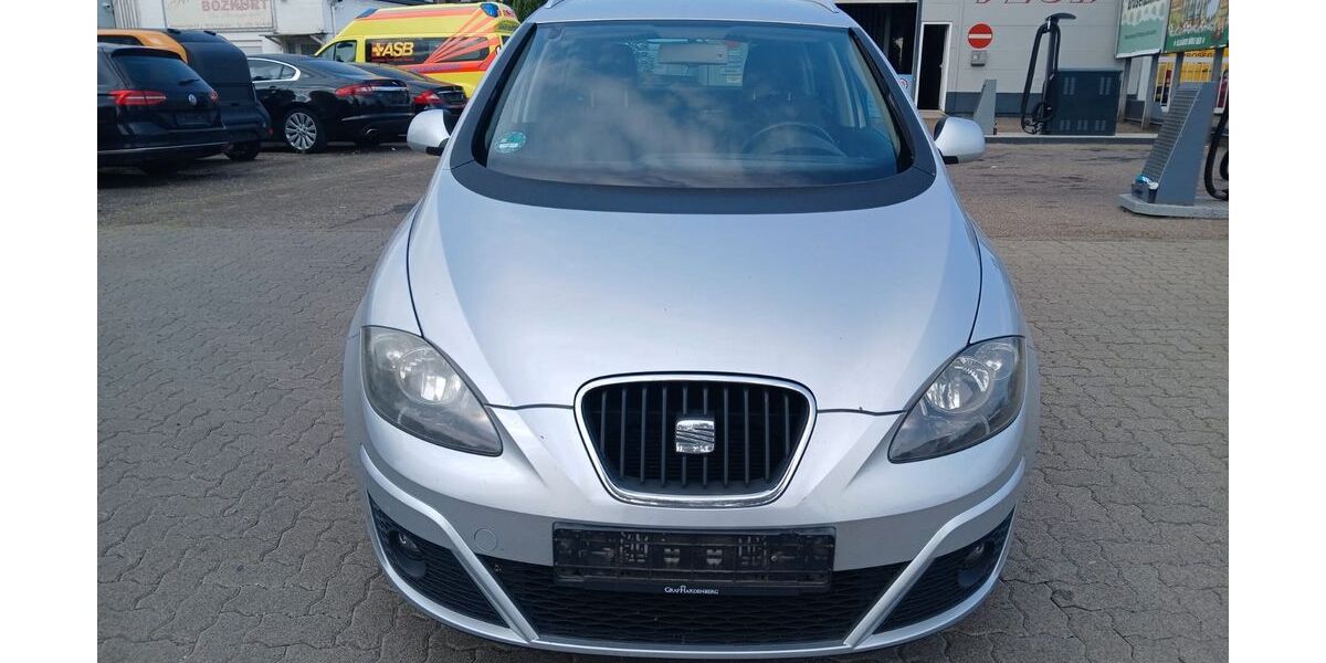 Seat Altea 208.000 km 2.400 &euro; Karlsruhe 76185