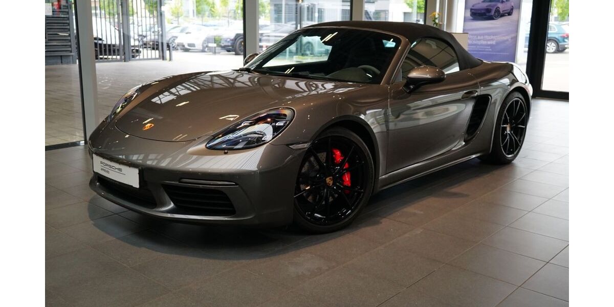 Porsche Boxster 23.490 km 81.718 &euro; Landau 76829