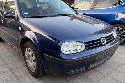VW Golf 180.000 km 1.000 &euro; Durlach 76227