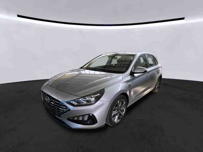 i30