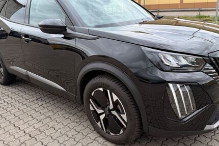 Peugeot 2008 24.000 km 18.900 &euro; Germersheim 76726