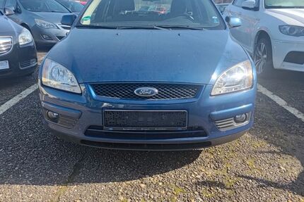 Ford Focus 150.235 km 2.600 &euro; Karlsruhe 76137