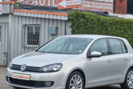 VW Golf 101.000 km 6.390 &euro; Birkenfeld bei Pforzheim 75217