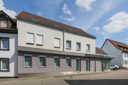 Charmante Büro- und Praxisfläche in ehemaliger Bankfiliale mit historischem Charakter und modernem Komfort! zimmer