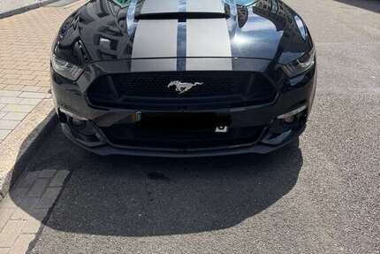 Ford Mustang 112.450 km 27.000 € Karlsbad 76307