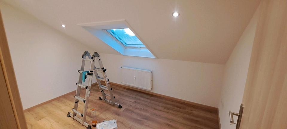 Dachgeschoßwohnung Walzbachtal - 3.5 Zimmer, 90 m&sup2;, 1.100&euro; | Angebot:26023506