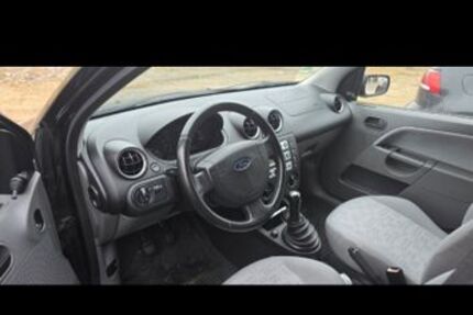 Ford Fiesta 210.000 km 899 &euro; Niefern-Öschelbronn 75223