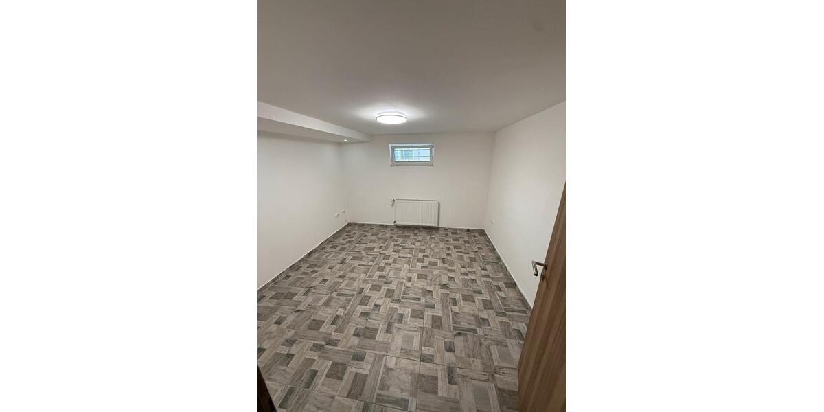 Erdgeschoßwohnung Karlsruhe Knielingen - 2 Zimmer, 35 m&sup2;, 1.000&euro; | Angebot:26529024