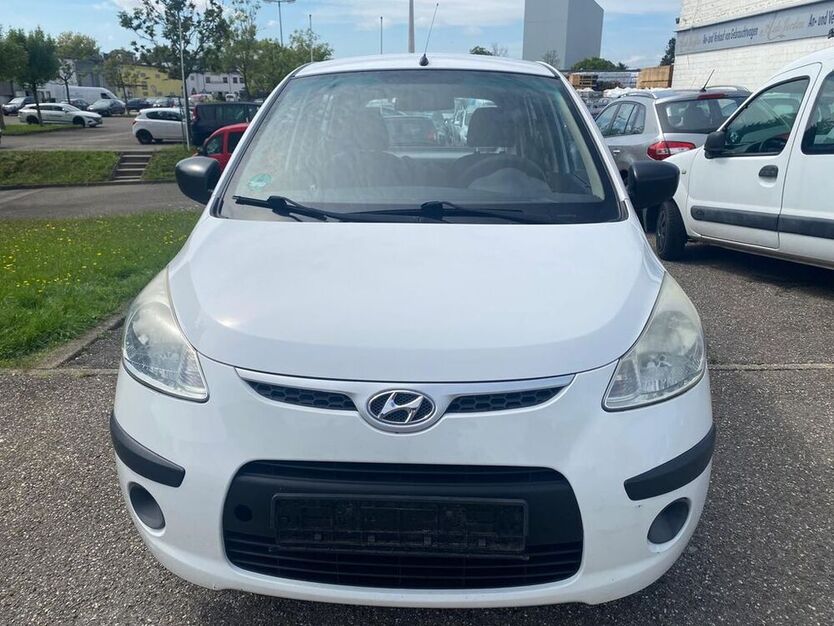 i10