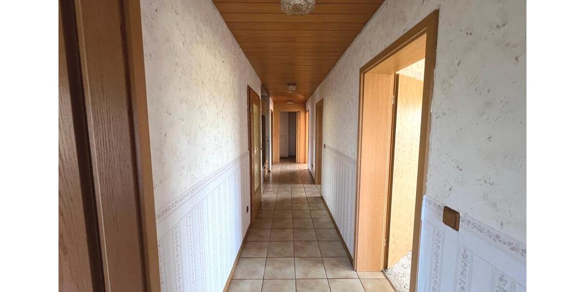 Einfamilienhaus Ölbronn-Dürrn Dürrn - 10 Zimmer, 237 m&sup2;, 520.000&euro; | Angebot:27128987