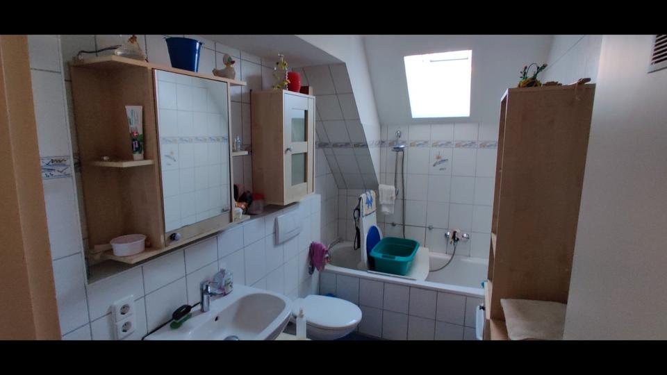 Dachgeschoßwohnung Pforzheim Büchenbronn - 3 Zimmer, 69 m&sup2;, 189.000&euro; | Angebot:27071567