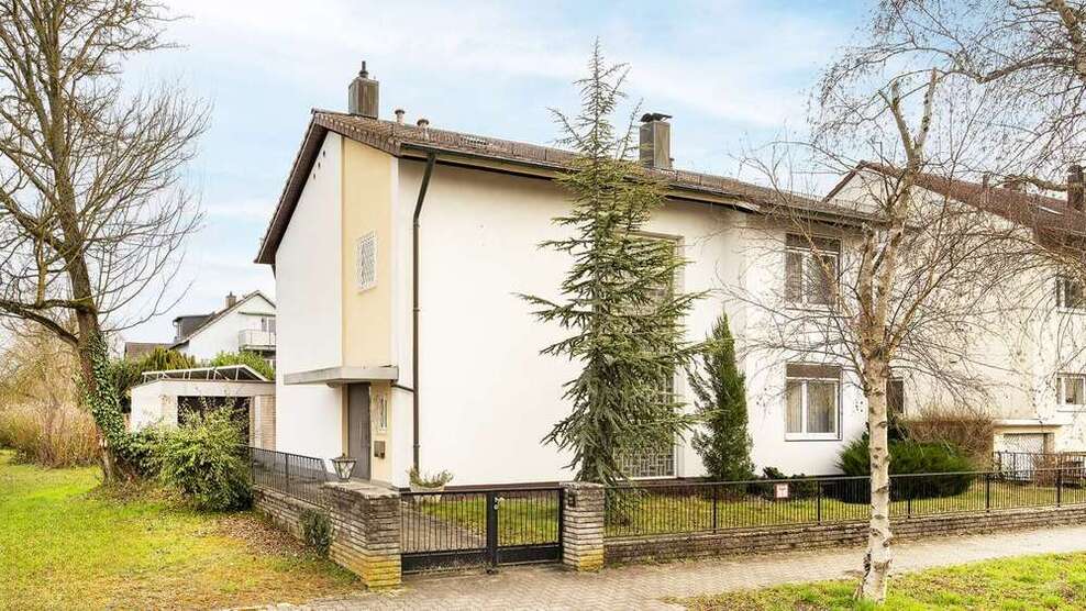 Haus zum Kaufen in Karlsruhe Nordweststadt 859.000 € 246.7 m²