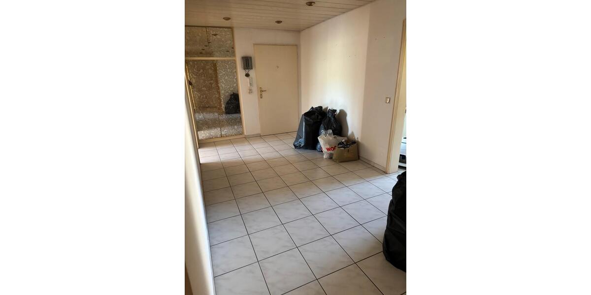 Etagenwohnung Karlsruhe Beiertheim-Bulach - 3 Zimmer, 95 m&sup2;, 1.350&euro; | Angebot:25615157