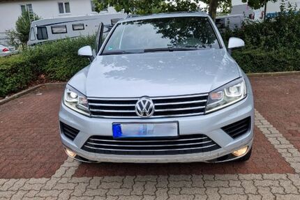 VW Touareg 224.500 km 15.999 € KARLSRUHE 76149