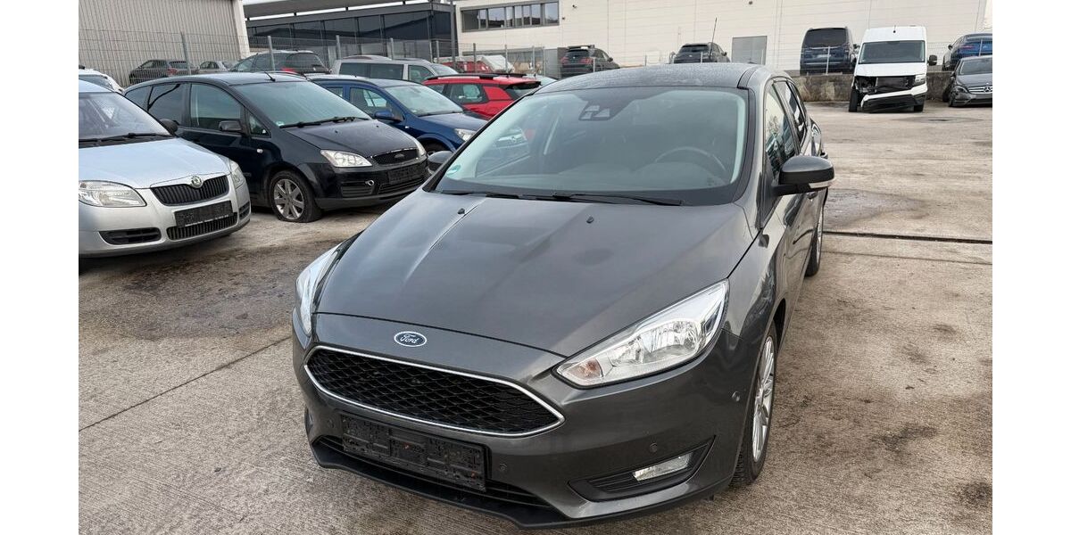 Ford Focus 240.000 km 3.900 &euro; Bruchsal 76646