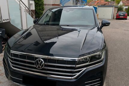 VW Touareg 71.000 km 39.900 &euro; Gernsbach 76593