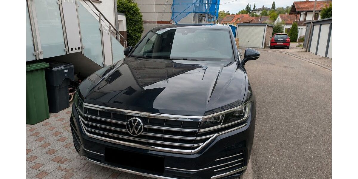 VW Touareg 71.000 km 39.900 &euro; Gernsbach 76593