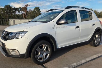 Dacia Sandero 124.000 km 7.950 &euro; Remchingen 75196