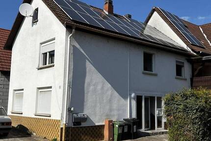 Haus Herxheim - 7 Zimmer, 212 m&sup2;, 409.000&euro; | Angebot:25743687