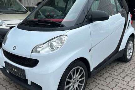 Smart ForTwo 114.000 km 3.349 &euro; Karlsruhe 76189