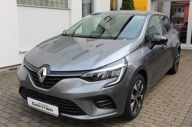 Renault Clio 3.900 km 19.800 &euro; Bretten 75015