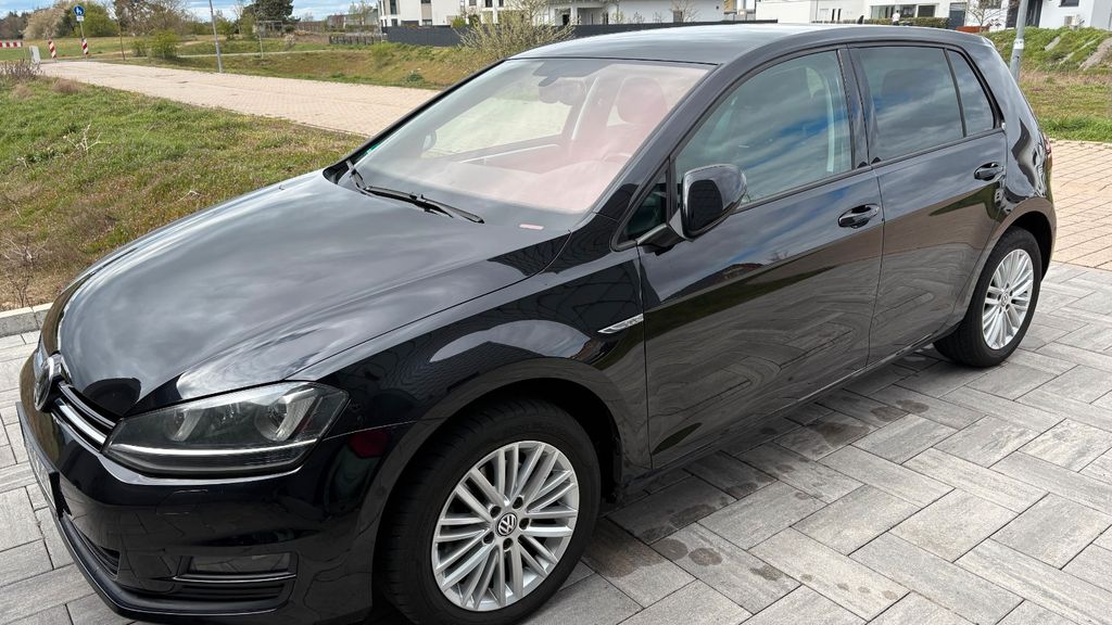 VW Golf 82.333 km 11.990 &euro; Waghäusel 68753