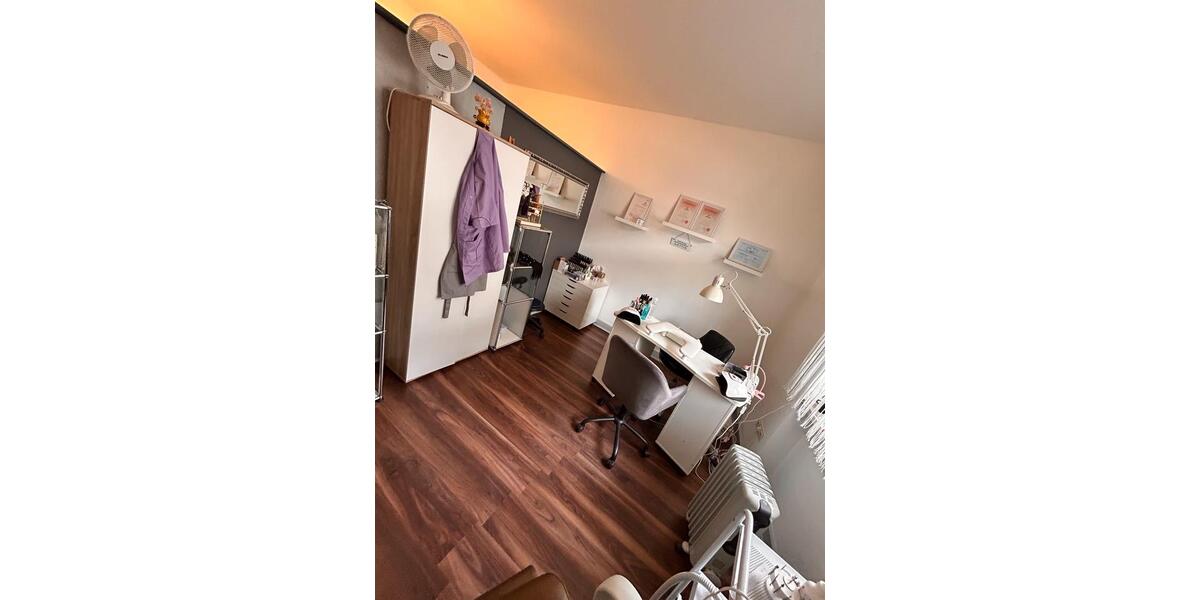 Zimmer in Kosmetikstudio zimmer