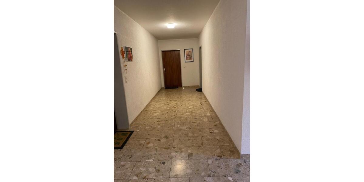 2 Zimmer DG Whg. zentrale und ruhige Lage Stadt Oberderdingen 2 zimmer