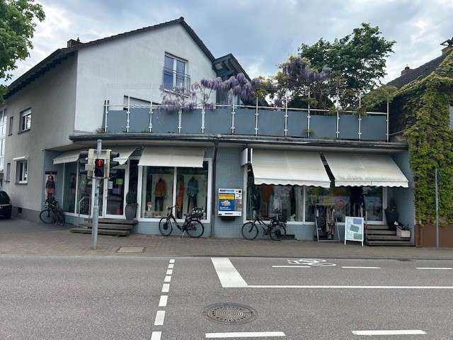 Büro in Eggenstein-Leopoldshafen 1.080 € 144 m²