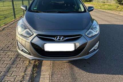 Hyundai i40 179.000 km 9.100 € Philippsburg 76661