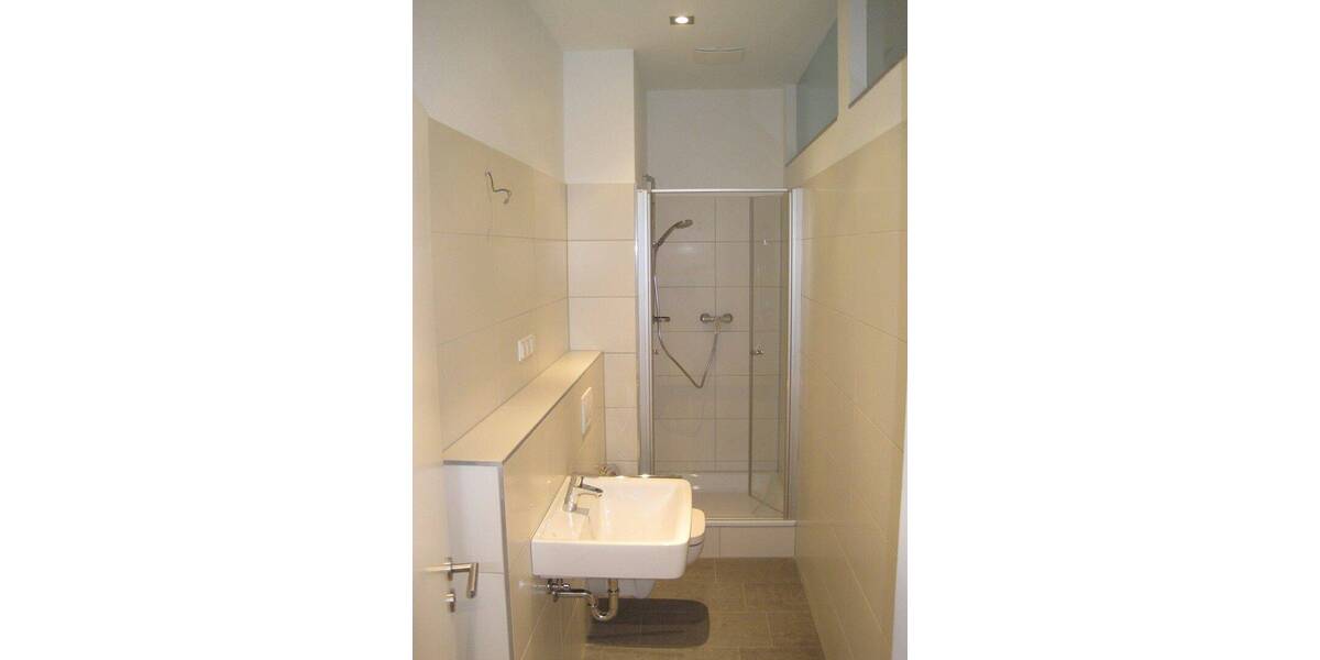 Etagenwohnung Baden-Baden Weststadt - 3 Zimmer, 75 m&sup2;, 900&euro; | Angebot:26906396