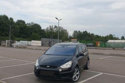 Ford S-Max 273.000 km 4.299 &euro; Philippsburg 76661
