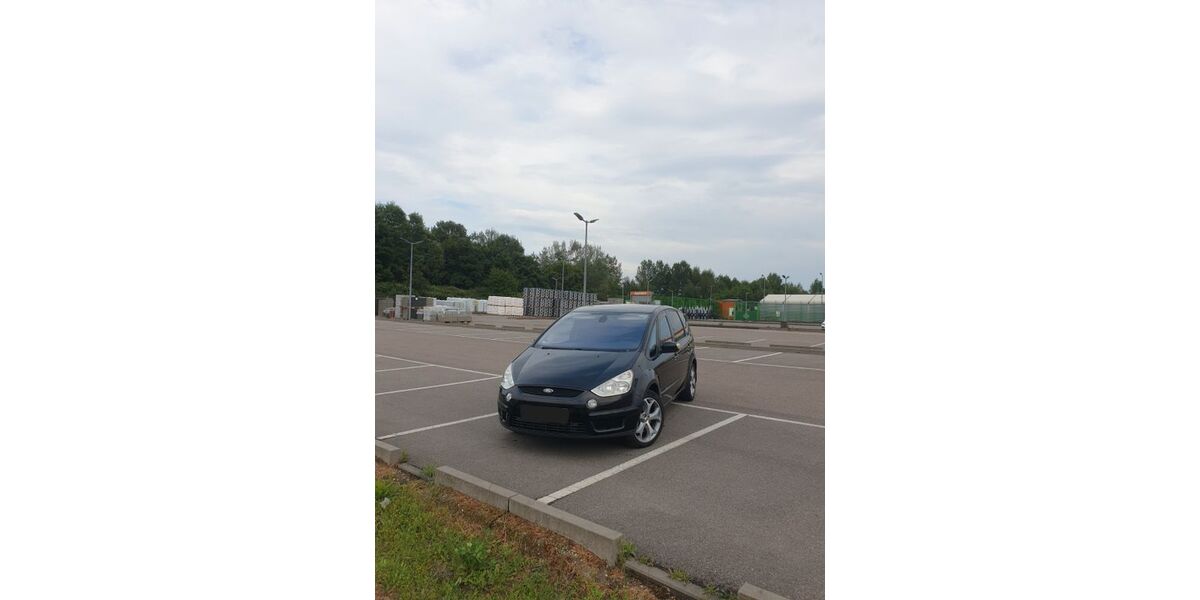 Ford S-Max 273.000 km 4.299 &euro; Philippsburg 76661
