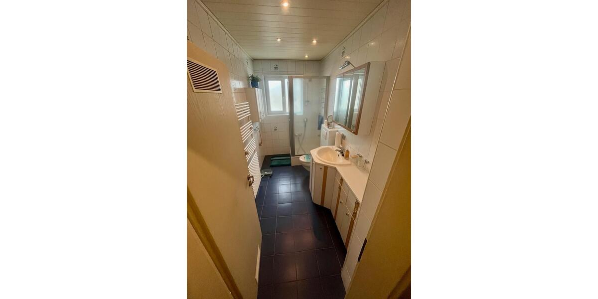 Etagenwohnung Karlsruhe Rüppurr - 3 Zimmer, 91 m&sup2;, 1.550&euro; | Angebot:26364870