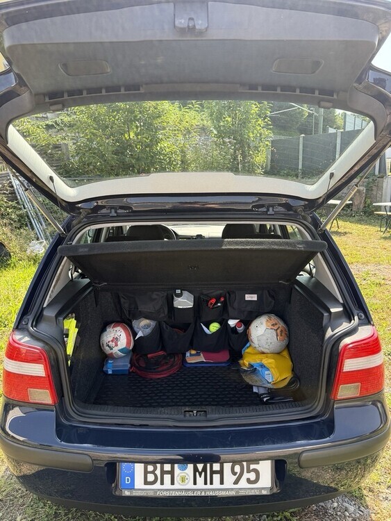 VW Golf IV 152.000 km 3.000 € Gernsbach 76593