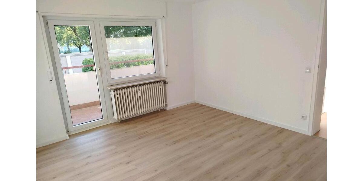 Erdgeschoßwohnung Rastatt - 4.5 Zimmer, 92 m&sup2;, 1.490&euro; | Angebot:26423397