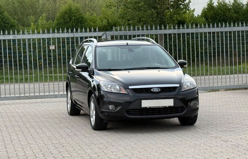 Ford Focus 249.000 km 1.999 € Kandel 76870