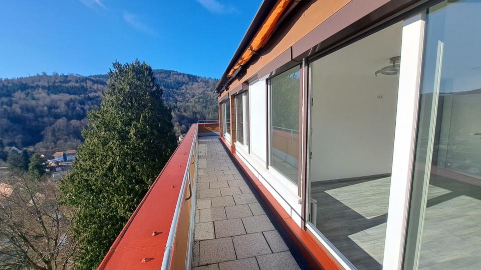 Einfamilienhaus Bad Herrenalb - 3.5 Zimmer, 120 m&sup2;, 1.050&euro; | Angebot:25636980