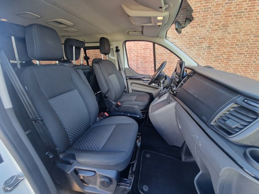 Ford Tourneo Custom 320 L1 H1 Tourneo Trend Klima 60.000 km 31.499 € Landau 76829