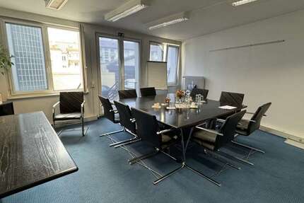 Büro in Pforzheim 1.750 € 250 m² zimmer