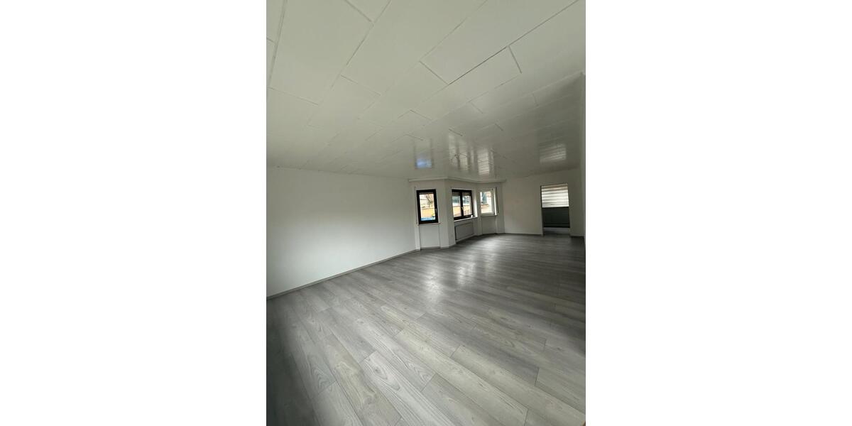 Erdgeschoßwohnung Pforzheim Eutingen - 3.5 Zimmer, 86 m&sup2;, 229.000&euro; | Angebot:25509863