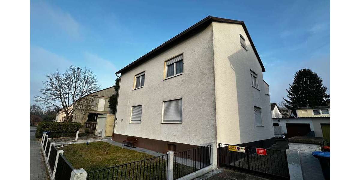 Haus zum Kaufen in Karlsruhe 625.000 € 161 m² 7 zimmer