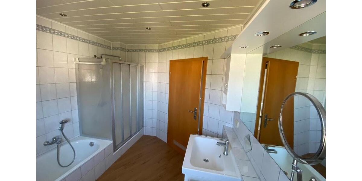 Reihenhaus Bellheim - 6 Zimmer, 186 m&sup2;, 1.600&euro; | Angebot:26323064
