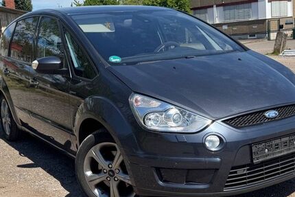 Ford S-Max 207.206 km 3.900 &euro; Germersheim 76726