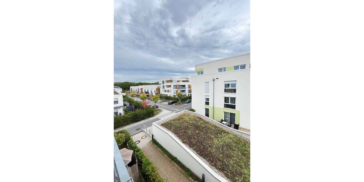 Etagenwohnung Rastatt - 3 Zimmer, 85 m&sup2;, 1.030&euro; | Angebot:26173985