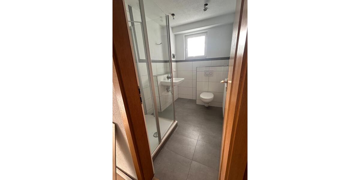 Erdgeschoßwohnung Karlsruhe Knielingen - 1 Zimmer, 24 m&sup2;, 530&euro; | Angebot:25308126