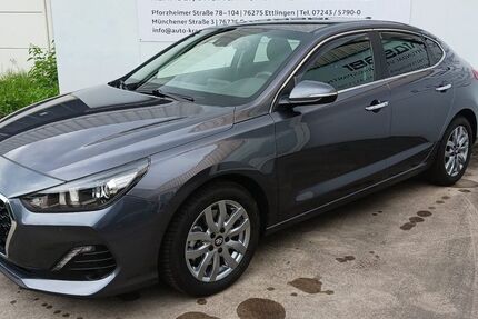 Hyundai i30 9.200 km 16.890 &euro; Ettlingen 76275