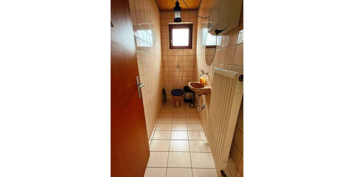 Einfamilienhaus Pforzheim Südweststadt - 7 Zimmer, 230 m&sup2;, 395.000&euro; | Angebot:25748633